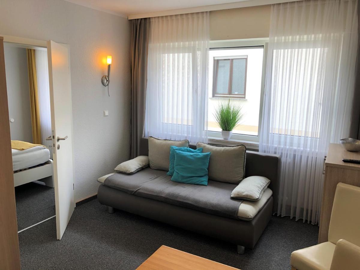 Ferienwohnungen Haus Zur Linde Кохем Стая снимка