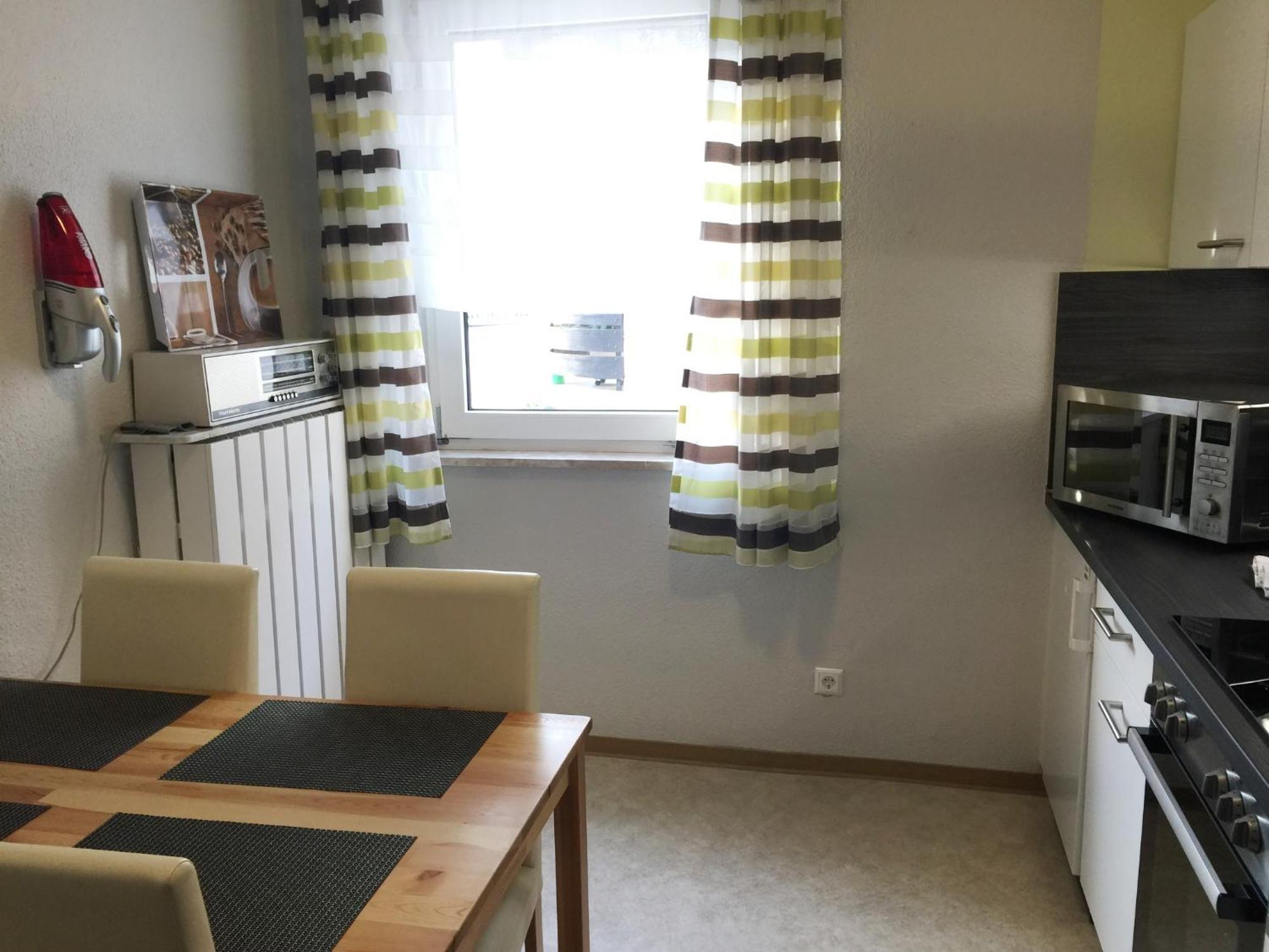 Ferienwohnungen Haus Zur Linde Кохем Стая снимка